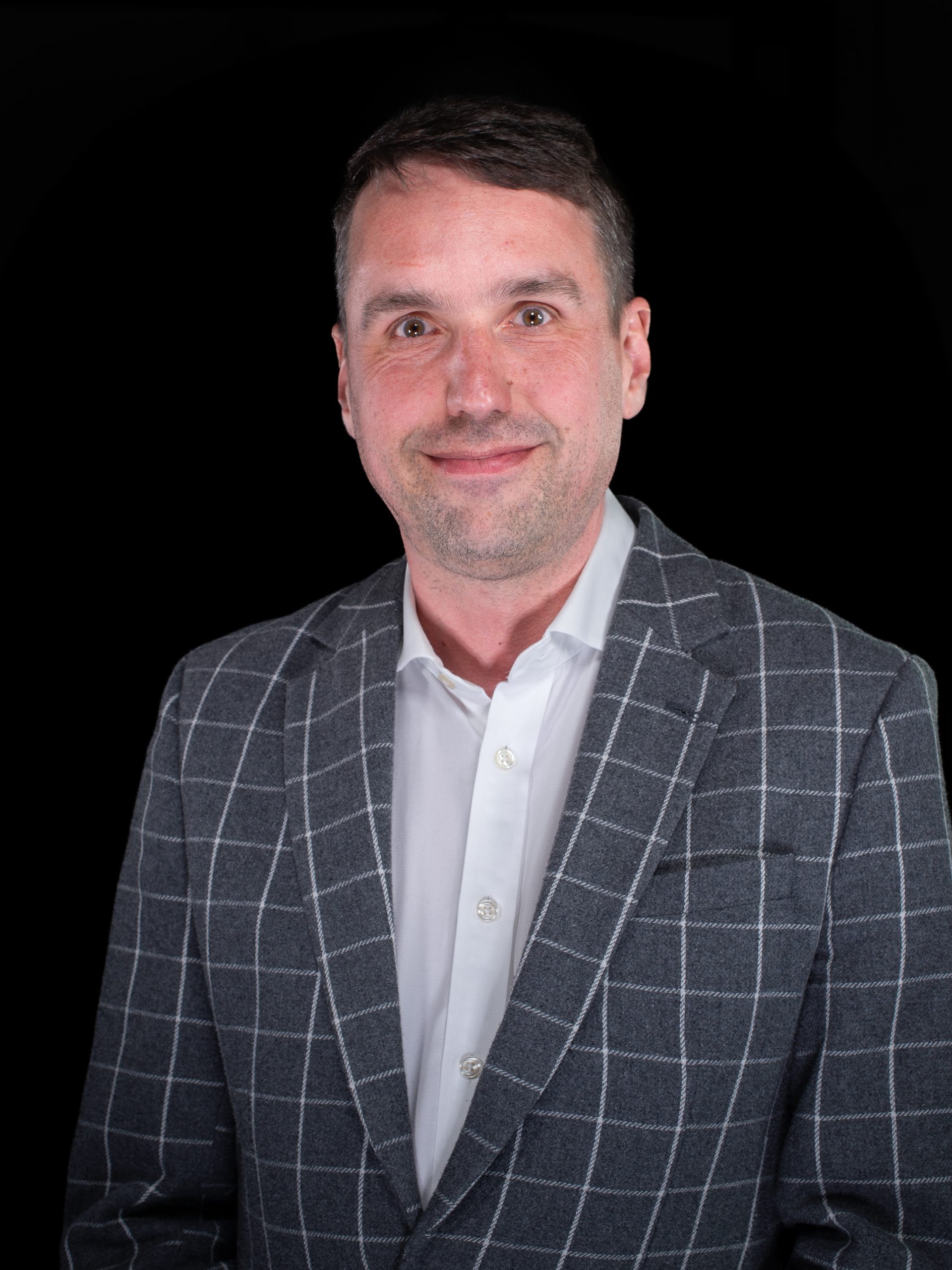 013_4X3_UPX_1662 Policy-Engagement1